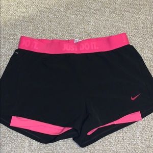 NIKE activewear